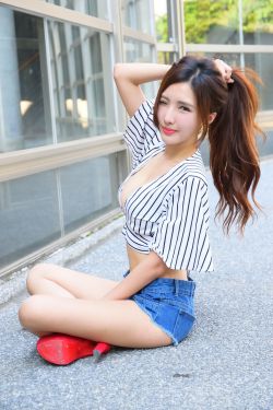 蒋勤勤版白发魔女